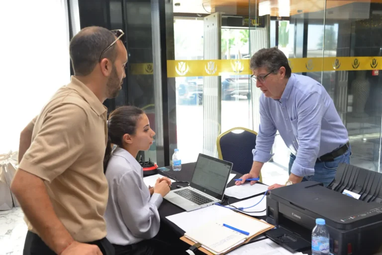 Inscriptions à l’accueil, 3ᵉ congrès 2025