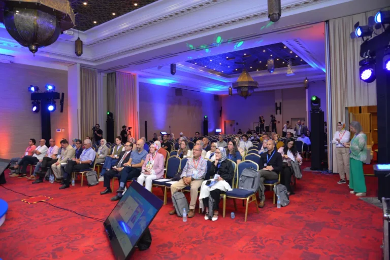 Public en salle plénière, 3ᵉ congrès 2025